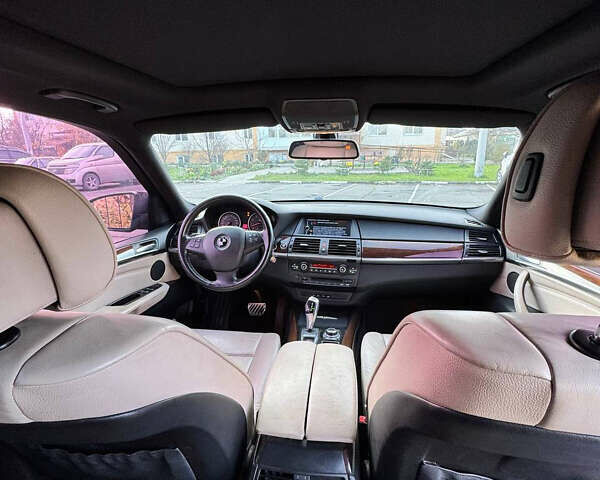 Черный БМВ Х5, объемом двигателя 3 л и пробегом 198 тыс. км за 14000 $, фото 5 на Automoto.ua