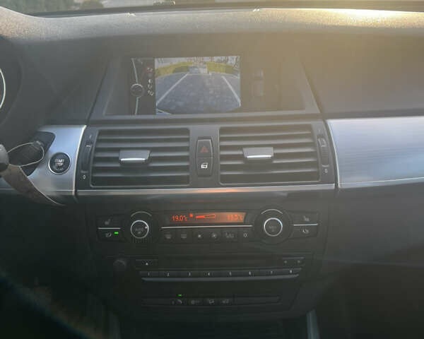 Черный БМВ Х5, объемом двигателя 2.99 л и пробегом 292 тыс. км за 19900 $, фото 21 на Automoto.ua