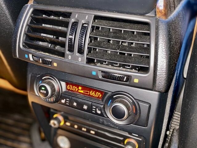 Чорний БМВ Х5, об'ємом двигуна 3 л та пробігом 247 тис. км за 14000 $, фото 23 на Automoto.ua