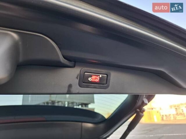 Чорний БМВ Х5, об'ємом двигуна 3 л та пробігом 260 тис. км за 16999 $, фото 20 на Automoto.ua