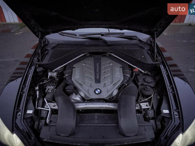 Чорний БМВ Х5, об'ємом двигуна 4.4 л та пробігом 195 тис. км за 16000 $, фото 9 на Automoto.ua