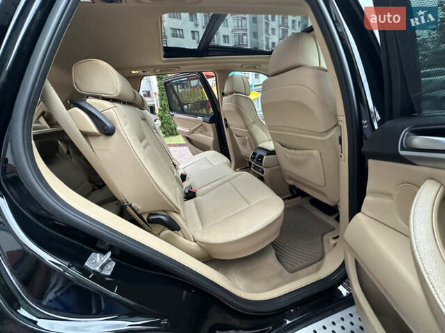Черный БМВ Х5, объемом двигателя 3 л и пробегом 229 тыс. км за 16850 $, фото 180 на Automoto.ua