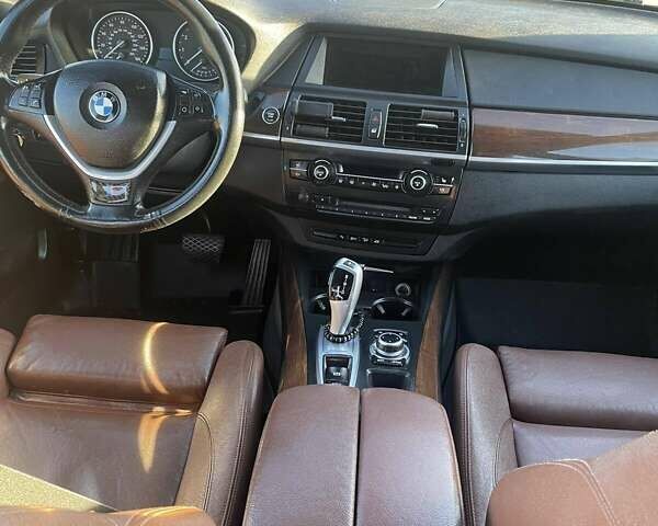 Чорний БМВ Х5, об'ємом двигуна 2.98 л та пробігом 158 тис. км за 9900 $, фото 20 на Automoto.ua