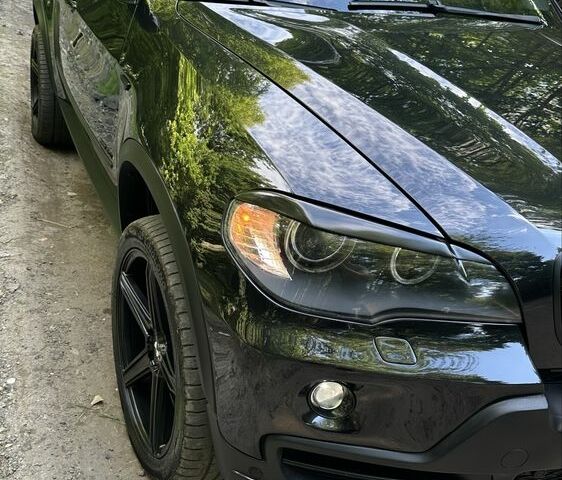 Черный БМВ Х5, объемом двигателя 3 л и пробегом 231 тыс. км за 14000 $, фото 2 на Automoto.ua