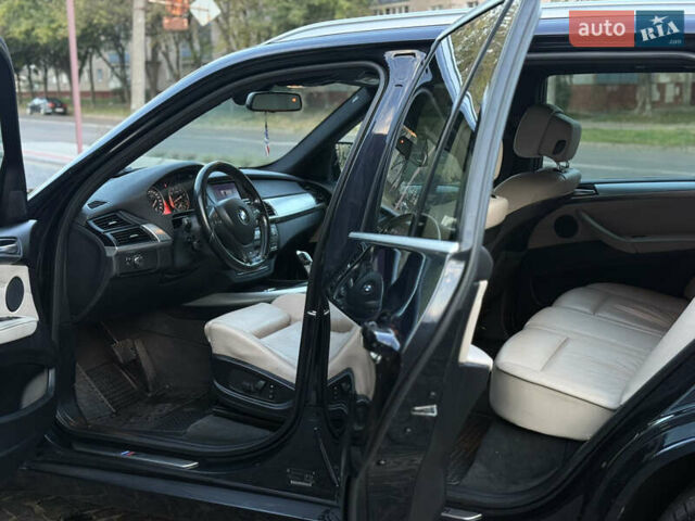 Чорний БМВ Х5, об'ємом двигуна 2.98 л та пробігом 189 тис. км за 11400 $, фото 19 на Automoto.ua