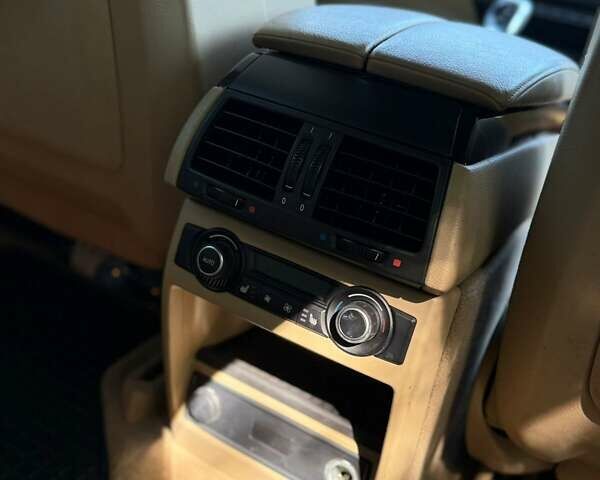 Черный БМВ Х5, объемом двигателя 3 л и пробегом 292 тыс. км за 17700 $, фото 50 на Automoto.ua