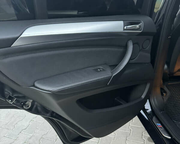 Черный БМВ Х5, объемом двигателя 3 л и пробегом 265 тыс. км за 22550 $, фото 26 на Automoto.ua