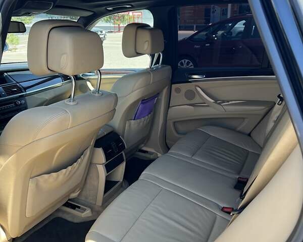 Черный БМВ Х5, объемом двигателя 3 л и пробегом 313 тыс. км за 21000 $, фото 11 на Automoto.ua