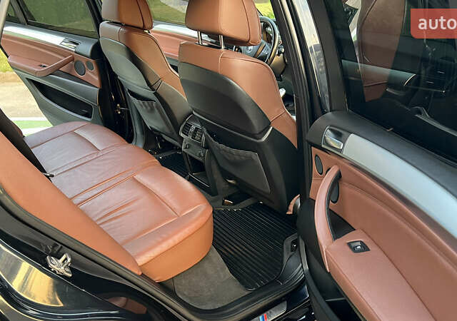 Черный БМВ Х5, объемом двигателя 3 л и пробегом 297 тыс. км за 21500 $, фото 6 на Automoto.ua