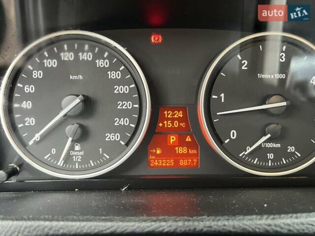 Черный БМВ Х5, объемом двигателя 3 л и пробегом 243 тыс. км за 15800 $, фото 27 на Automoto.ua