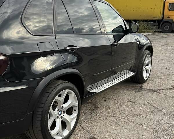 Черный БМВ Х5, объемом двигателя 3 л и пробегом 313 тыс. км за 19900 $, фото 3 на Automoto.ua