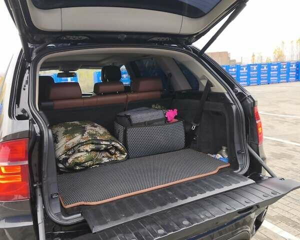 Черный БМВ Х5, объемом двигателя 2.99 л и пробегом 283 тыс. км за 18500 $, фото 37 на Automoto.ua