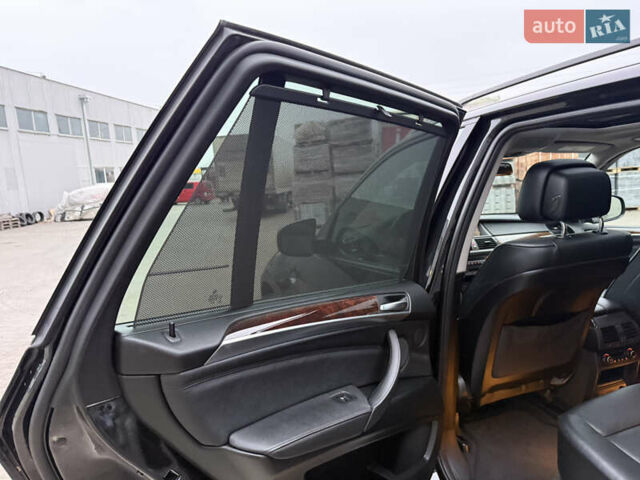 Черный БМВ Х5, объемом двигателя 2.99 л и пробегом 259 тыс. км за 16800 $, фото 56 на Automoto.ua