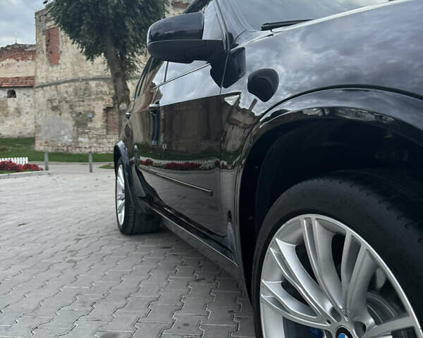 Черный БМВ Х5, объемом двигателя 3 л и пробегом 265 тыс. км за 22550 $, фото 18 на Automoto.ua