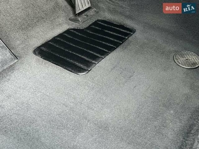 Чорний БМВ Х5, об'ємом двигуна 3 л та пробігом 270 тис. км за 19500 $, фото 45 на Automoto.ua