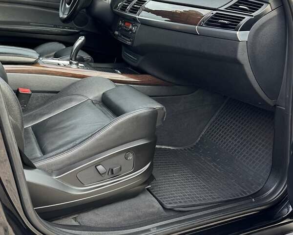 Черный БМВ Х5, объемом двигателя 3 л и пробегом 313 тыс. км за 19900 $, фото 10 на Automoto.ua