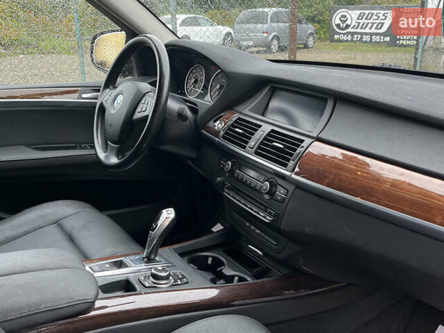 Чорний БМВ Х5, об'ємом двигуна 2.99 л та пробігом 252 тис. км за 15990 $, фото 15 на Automoto.ua