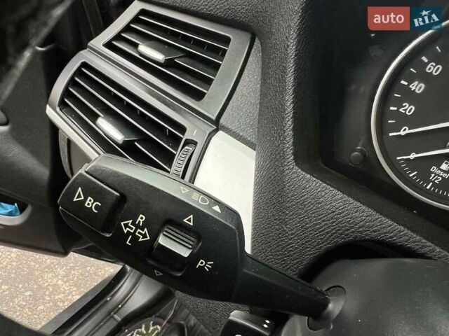 Черный БМВ Х5, объемом двигателя 3 л и пробегом 243 тыс. км за 15800 $, фото 28 на Automoto.ua