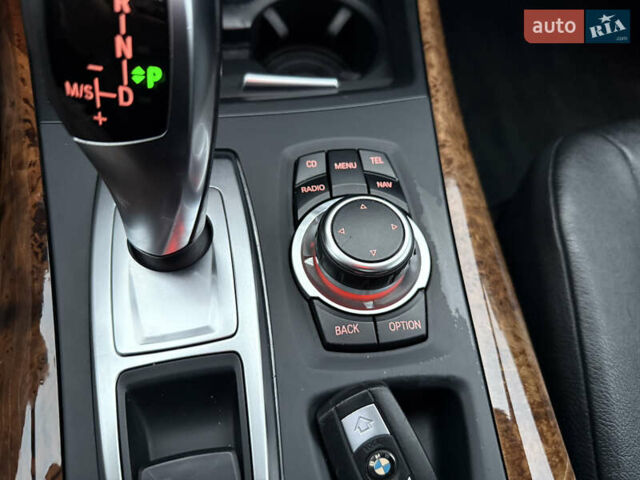 Черный БМВ Х5, объемом двигателя 2.99 л и пробегом 259 тыс. км за 16800 $, фото 49 на Automoto.ua