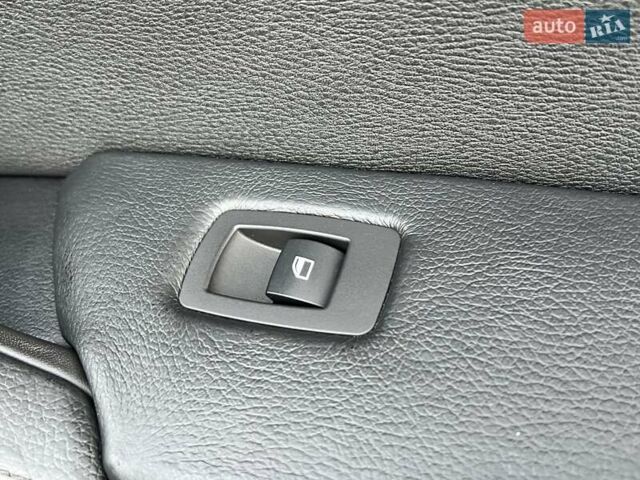 Чорний БМВ Х5, об'ємом двигуна 3 л та пробігом 270 тис. км за 19500 $, фото 83 на Automoto.ua