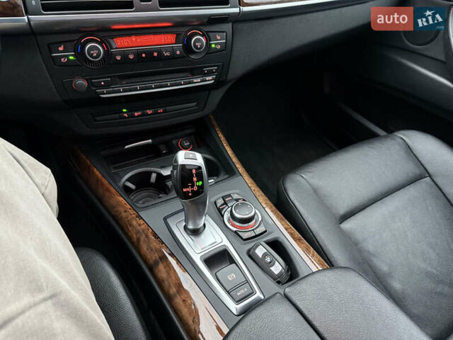 Черный БМВ Х5, объемом двигателя 2.99 л и пробегом 259 тыс. км за 16800 $, фото 48 на Automoto.ua