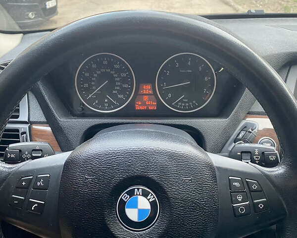 Чорний БМВ Х5, об'ємом двигуна 3 л та пробігом 227 тис. км за 15500 $, фото 12 на Automoto.ua