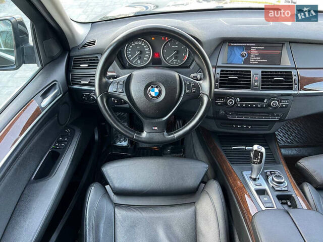 Черный БМВ Х5, объемом двигателя 2.99 л и пробегом 206 тыс. км за 20700 $, фото 19 на Automoto.ua