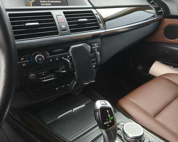 Черный БМВ Х5, объемом двигателя 2.99 л и пробегом 283 тыс. км за 18500 $, фото 26 на Automoto.ua