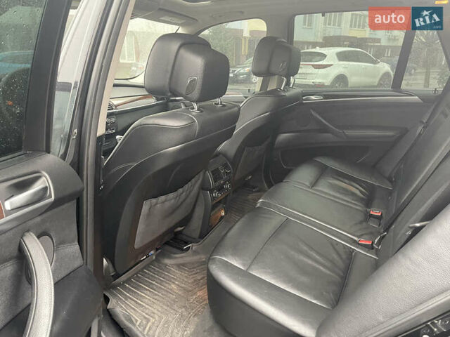 Чорний БМВ Х5, об'ємом двигуна 3 л та пробігом 212 тис. км за 14500 $, фото 28 на Automoto.ua