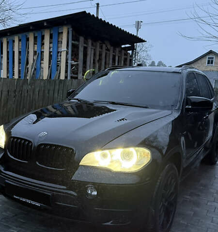 Черный БМВ Х5, объемом двигателя 3 л и пробегом 200 тыс. км за 18000 $, фото 1 на Automoto.ua