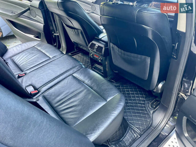 БМВ Х5 2011 в Черновцах на Automoto.ua Черный БМВ Х5, объемом двигателя 2.99 л и пробегом 338 тыс. км за 19300 $, фото 7 на Automoto.ua