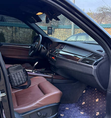 Черный БМВ Х5, объемом двигателя 3 л и пробегом 360 тыс. км за 17700 $, фото 11 на Automoto.ua