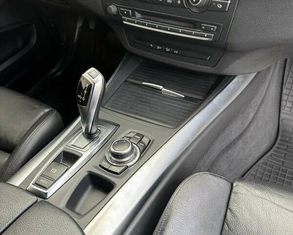 Черный БМВ Х5, объемом двигателя 3 л и пробегом 265 тыс. км за 21750 $, фото 31 на Automoto.ua