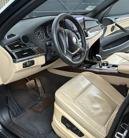 Черный БМВ Х5, объемом двигателя 3 л и пробегом 200 тыс. км за 18000 $, фото 8 на Automoto.ua