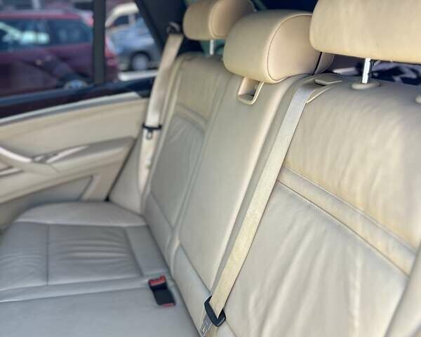 Черный БМВ Х5, объемом двигателя 3 л и пробегом 313 тыс. км за 21000 $, фото 10 на Automoto.ua