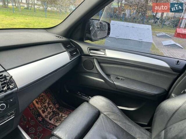 Черный БМВ Х5, объемом двигателя 3 л и пробегом 243 тыс. км за 15800 $, фото 33 на Automoto.ua