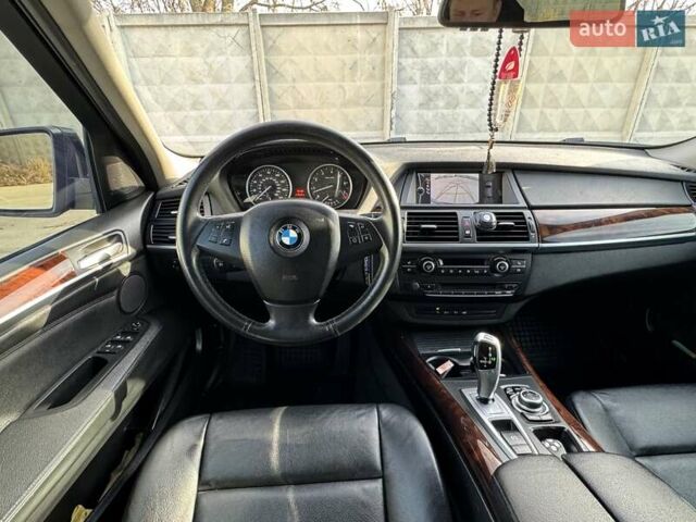 Черный БМВ Х5, объемом двигателя 2.98 л и пробегом 163 тыс. км за 16300 $, фото 71 на Automoto.ua