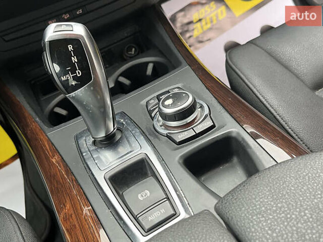 Чорний БМВ Х5, об'ємом двигуна 2.99 л та пробігом 252 тис. км за 15990 $, фото 12 на Automoto.ua