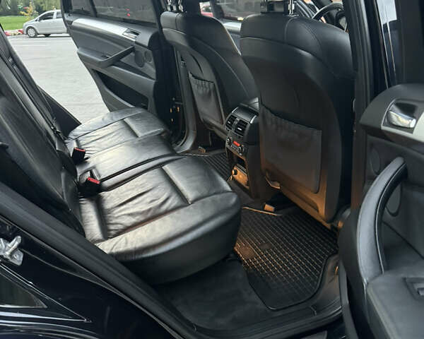 Черный БМВ Х5, объемом двигателя 3 л и пробегом 265 тыс. км за 22550 $, фото 29 на Automoto.ua