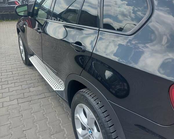 Чорний БМВ Х5, об'ємом двигуна 3 л та пробігом 290 тис. км за 18500 $, фото 6 на Automoto.ua