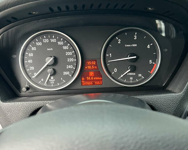 Черный БМВ Х5, объемом двигателя 3 л и пробегом 297 тыс. км за 19700 $, фото 12 на Automoto.ua