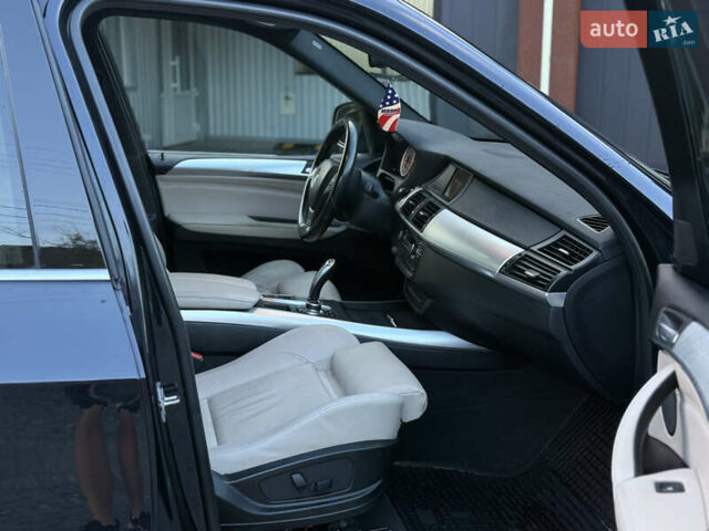 Чорний БМВ Х5, об'ємом двигуна 2.98 л та пробігом 189 тис. км за 11400 $, фото 21 на Automoto.ua