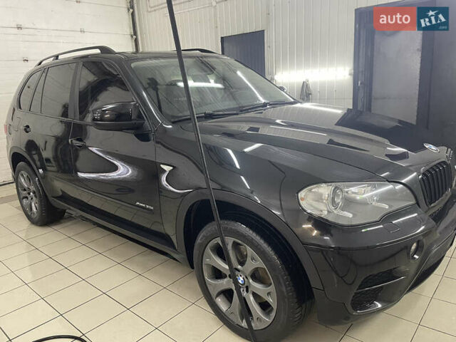 Чорний БМВ Х5, об'ємом двигуна 3 л та пробігом 212 тис. км за 14500 $, фото 3 на Automoto.ua
