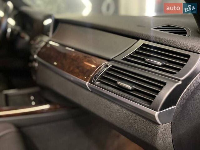 Черный БМВ Х5, объемом двигателя 2.98 л и пробегом 45 тыс. км за 30000 $, фото 24 на Automoto.ua