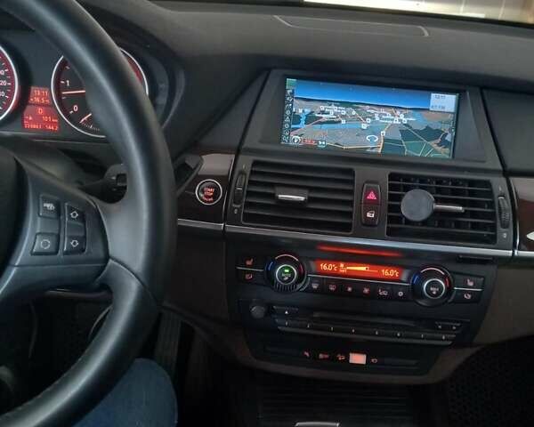 Черный БМВ Х5, объемом двигателя 3 л и пробегом 229 тыс. км за 21500 $, фото 46 на Automoto.ua