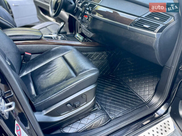БМВ Х5 2011 в Черновцах на Automoto.ua Черный БМВ Х5, объемом двигателя 2.99 л и пробегом 338 тыс. км за 19300 $, фото 6 на Automoto.ua
