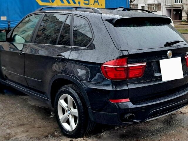 Черный БМВ Х5, объемом двигателя 3 л и пробегом 300 тыс. км за 8300 $, фото 4 на Automoto.ua