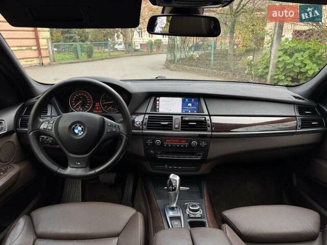 БМВ Х5 2011 в Черновцах на Automoto.ua Черный БМВ Х5, объемом двигателя 3 л и пробегом 235 тыс. км за 16800 $, фото 18 на Automoto.ua