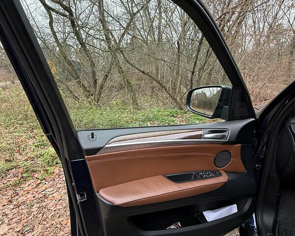 Черный БМВ Х5, объемом двигателя 2.98 л и пробегом 168 тыс. км за 12900 $, фото 11 на Automoto.ua