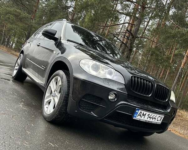 Черный БМВ Х5, объемом двигателя 3 л и пробегом 400 тыс. км за 15800 $, фото 14 на Automoto.ua